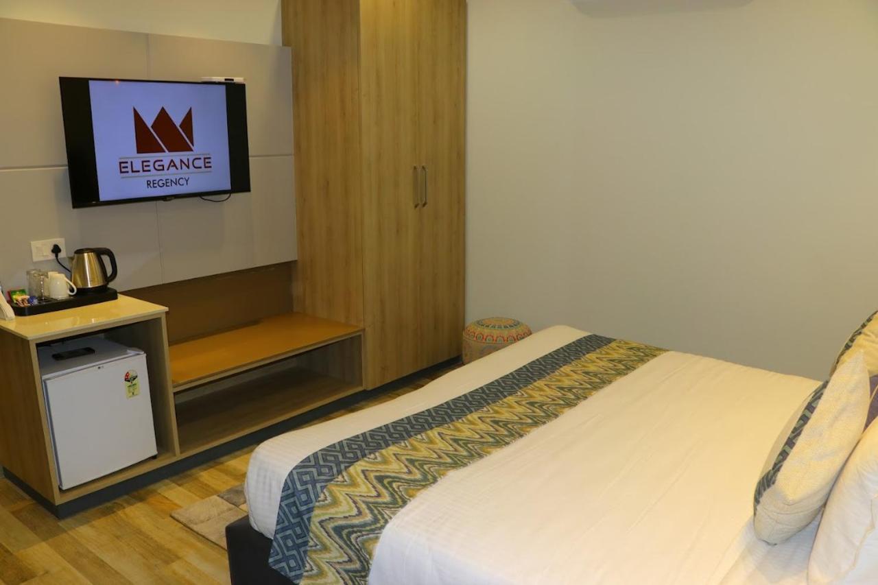 Elegance Regency Hotel Khanna  ภายนอก รูปภาพ