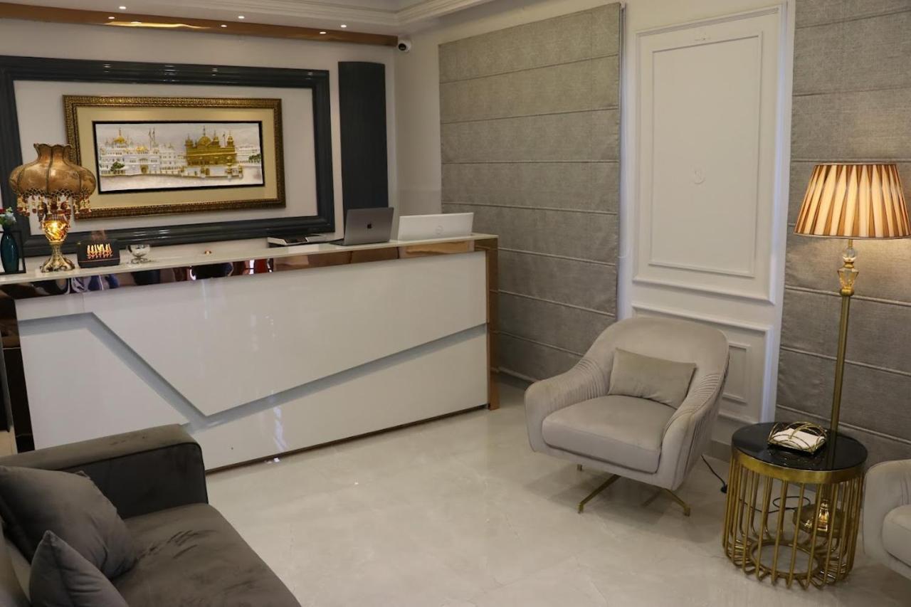 Elegance Regency Hotel Khanna  ภายนอก รูปภาพ